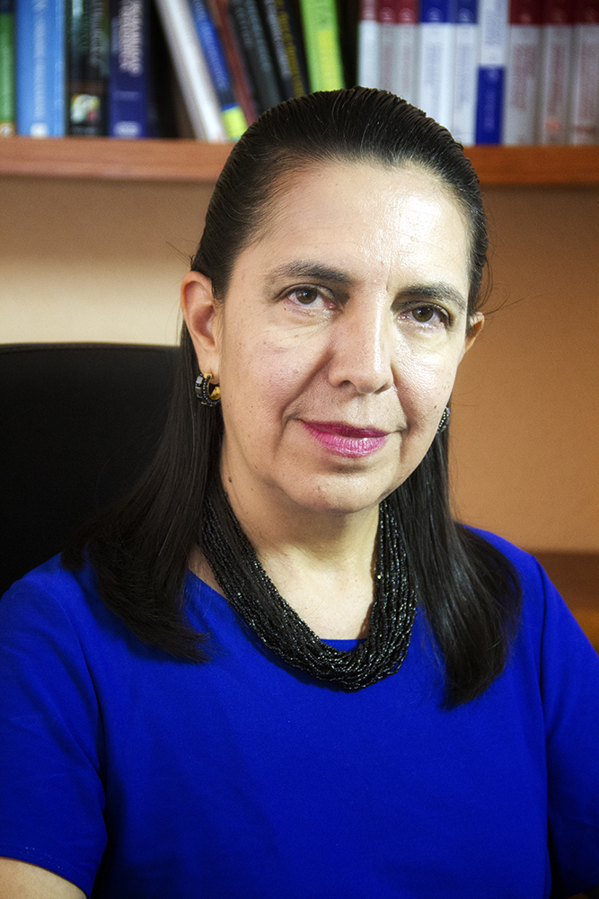 Dra. Pilar Gómez Gil