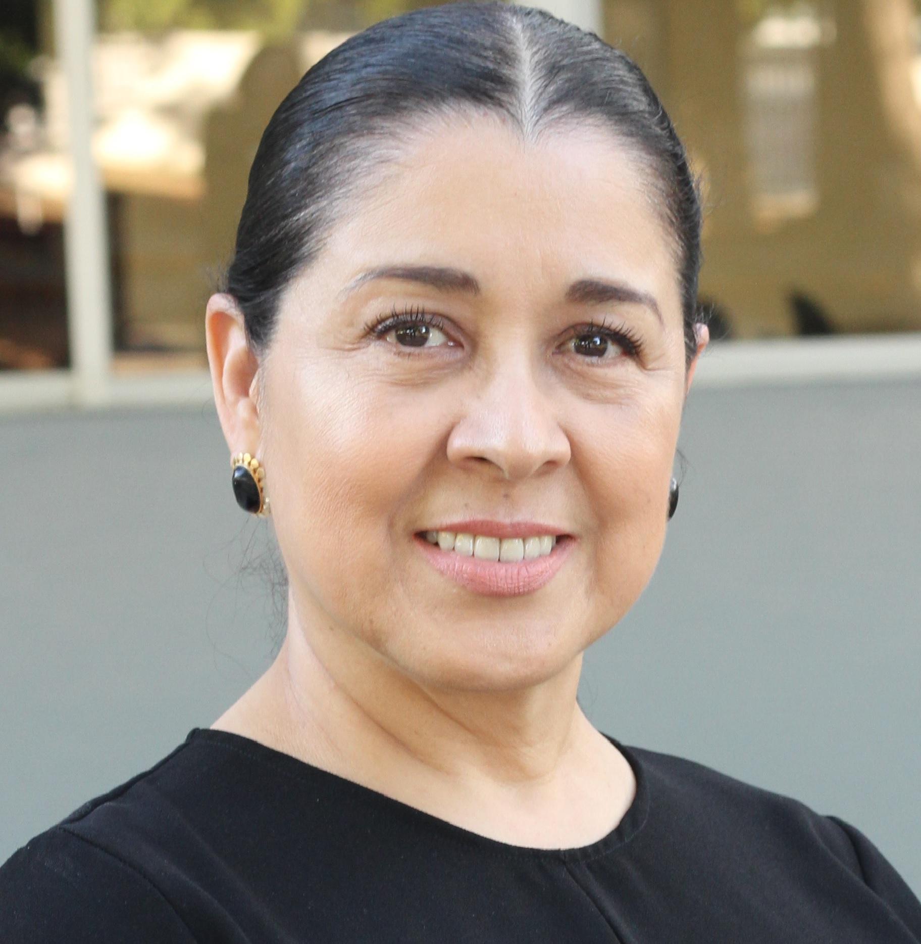 Dra. Lucía Barrón Estrada